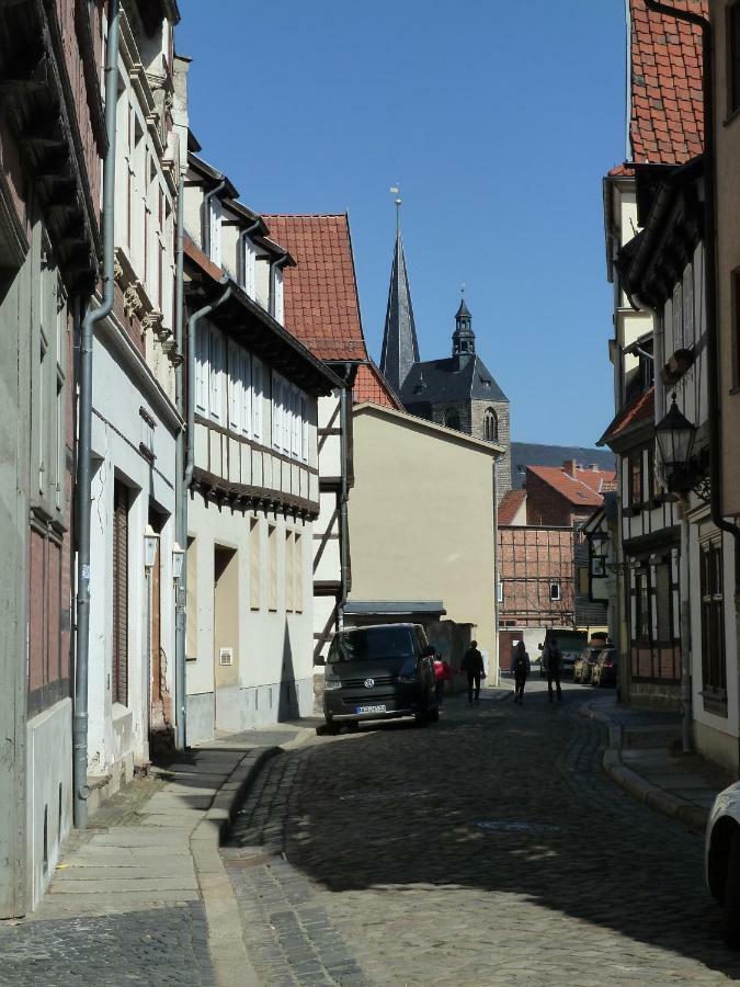Apartment Am Pulverturm Quedlinburg Exteriör bild